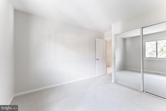 3054 MISSION SQUARE DR, Fairfax, VA 22031