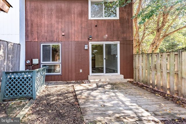 3054 MISSION SQUARE DR, Fairfax, VA 22031