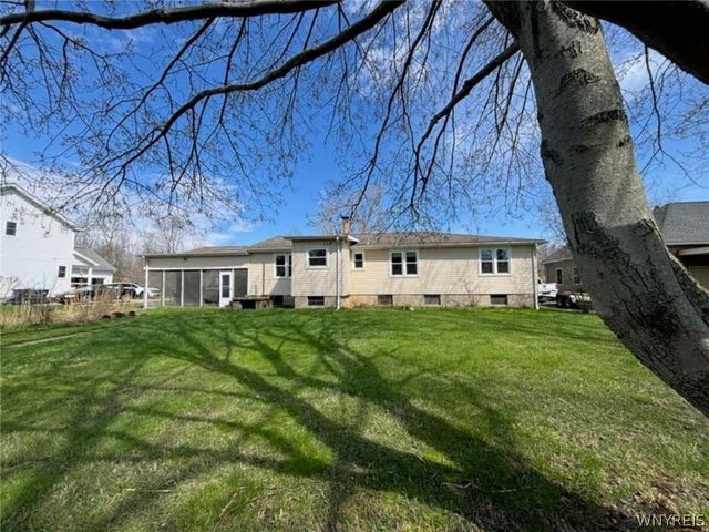 2960 Love Road, Grand Island, NY 14072