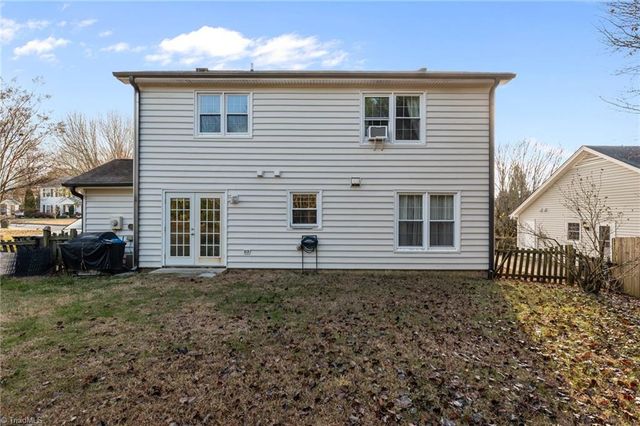 2106 Acorn Ridge Road, Greensboro, NC 27407