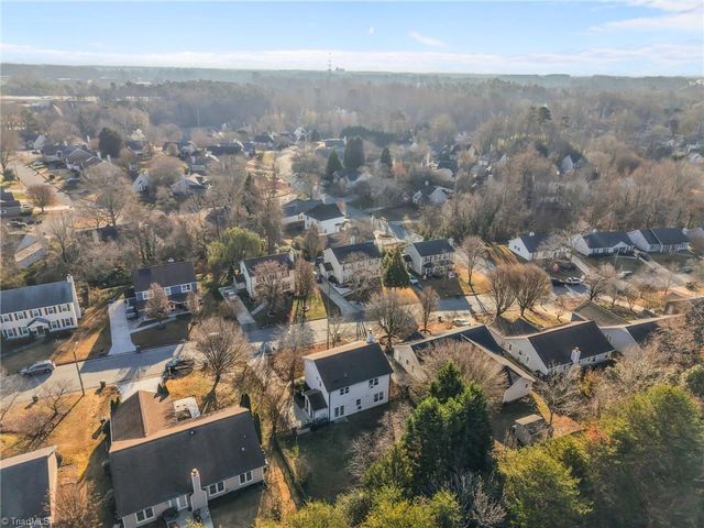 2106 Acorn Ridge Road, Greensboro, NC 27407