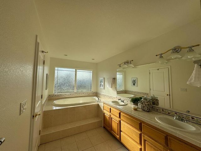 651 Spruce Street, Half Moon Bay, CA 94019