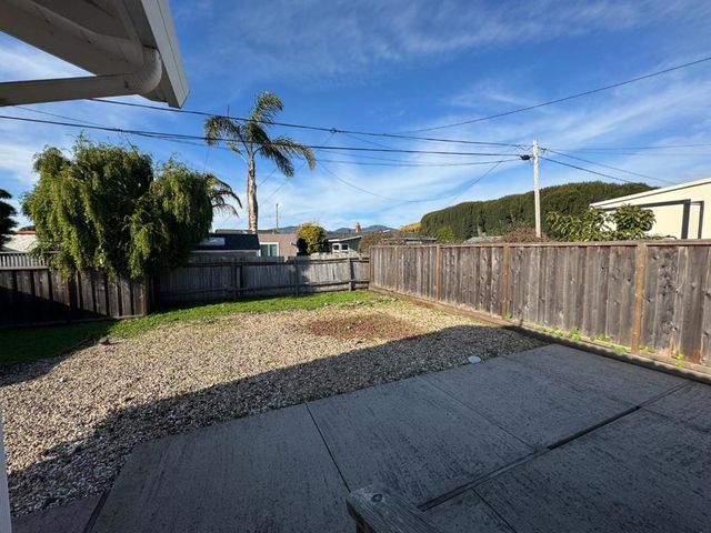 651 Spruce Street, Half Moon Bay, CA 94019