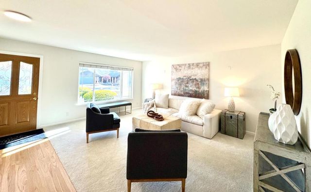 651 Spruce Street, Half Moon Bay, CA 94019