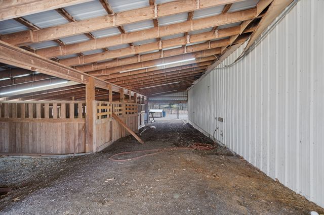 33 Edgewood Rd, Alexandria, TN 37012