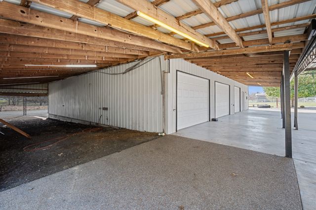 33 Edgewood Rd, Alexandria, TN 37012