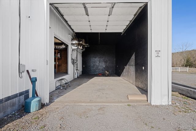 33 Edgewood Rd, Alexandria, TN 37012