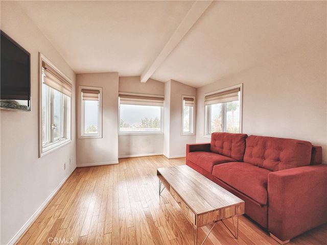 289 S Owens Drive, Anaheim Hills, CA 92808