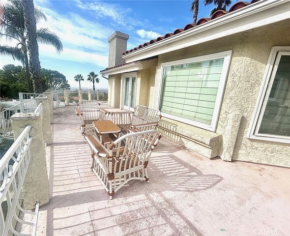 289 S Owens Drive, Anaheim Hills, CA 92808