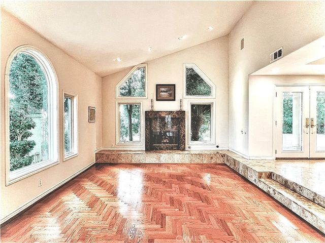 289 S Owens Drive, Anaheim Hills, CA 92808