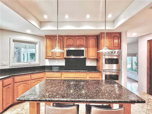 289 S Owens Drive, Anaheim Hills, CA 92808