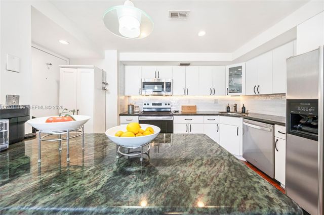 2100 Sans Souci Boulevard B1006, North Miami, FL 33181