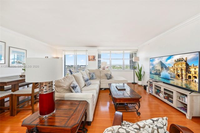 2100 Sans Souci Boulevard B1006, North Miami, FL 33181