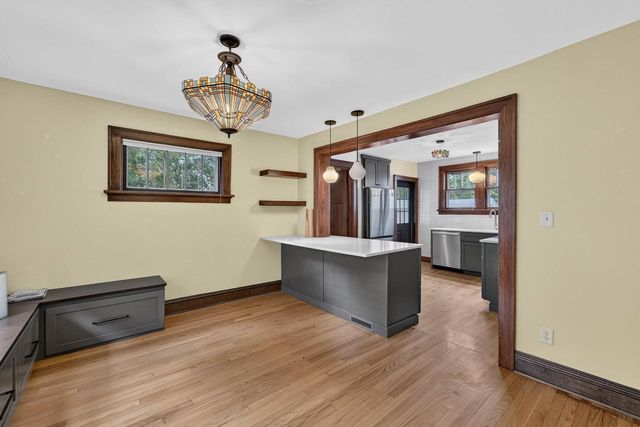 2126 Fox Avenue, Madison, WI 53711
