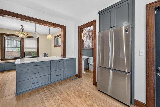 2126 Fox Avenue, Madison, WI 53711