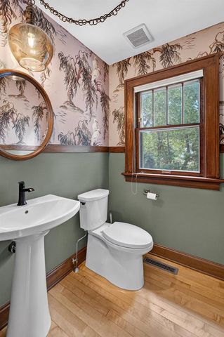 2126 Fox Avenue, Madison, WI 53711