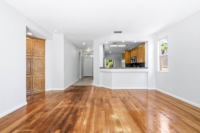 1629 Atwell St, Roseville, CA 95747