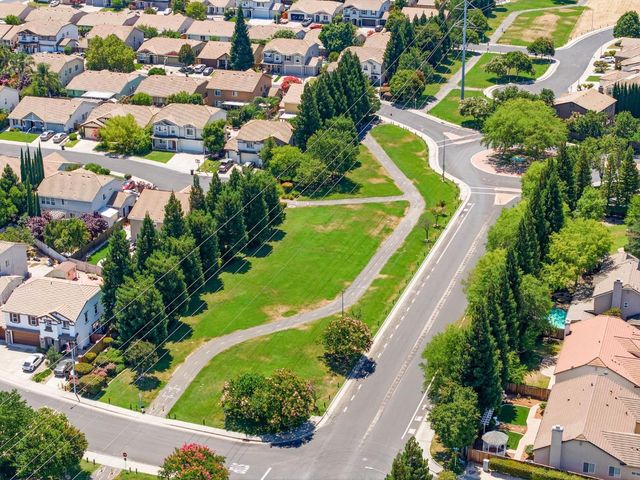 1629 Atwell St, Roseville, CA 95747
