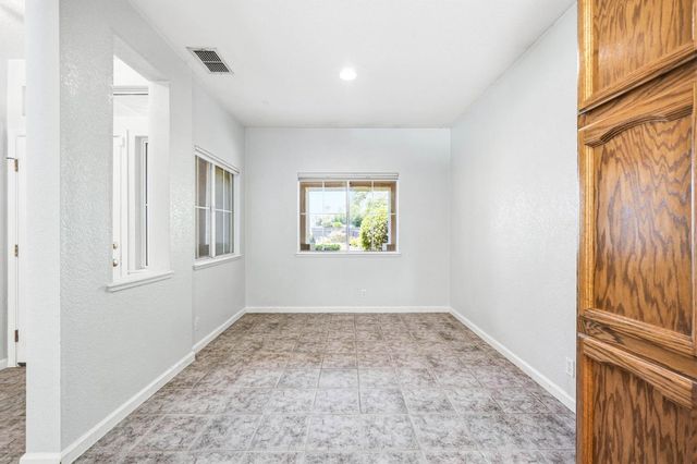 1629 Atwell St, Roseville, CA 95747