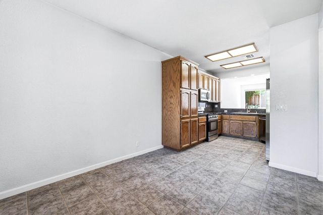 1629 Atwell St, Roseville, CA 95747