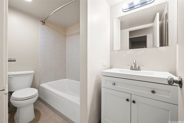 3161 Ala Ilima Street 214, Honolulu, HI 96818