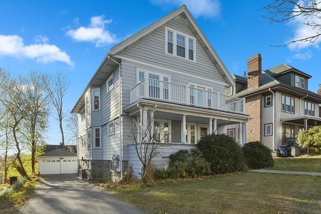 48 Manthorne Rd 1, Boston, MA 02132