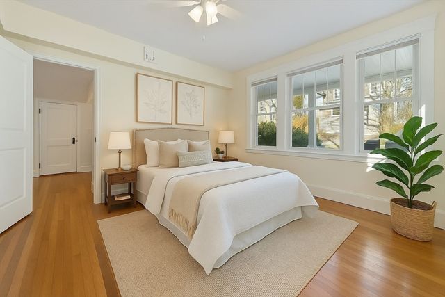 48 Manthorne Rd 1, Boston, MA 02132