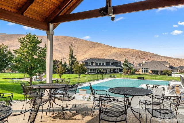 2021 Broadhurst Place, Wenatchee, WA 98801