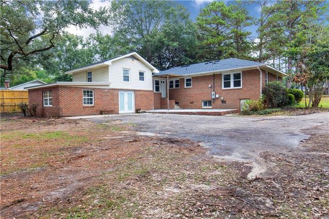 424 Byron Avenue E, Mobile, AL 36609
