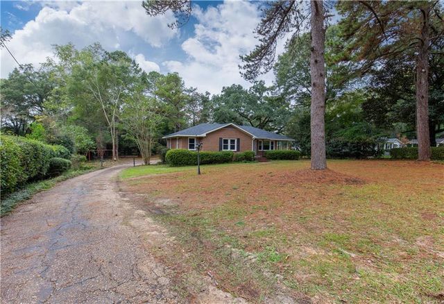 424 Byron Avenue E, Mobile, AL 36609