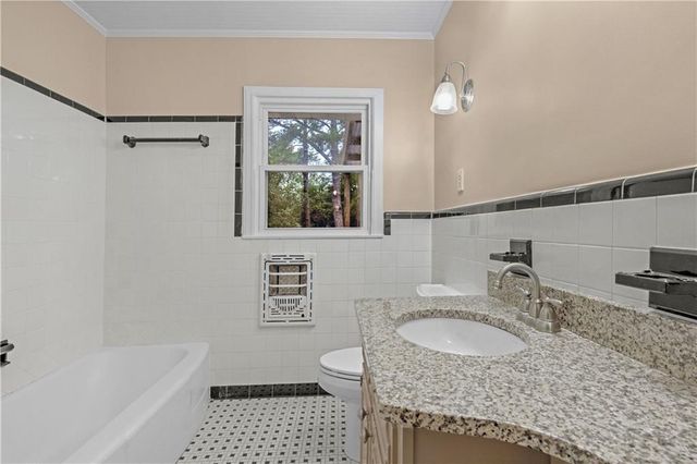 424 Byron Avenue E, Mobile, AL 36609