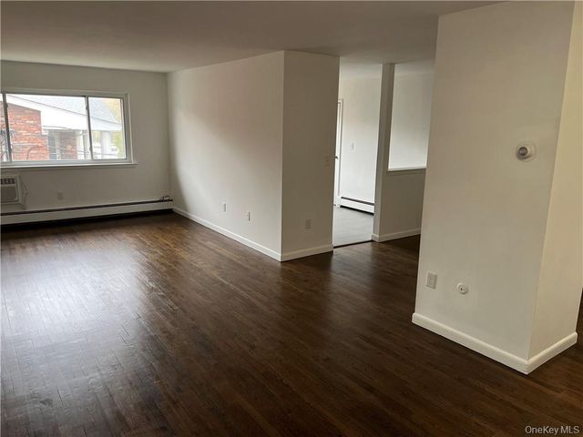 810 Blooming Grove Turnpike 94, New Windsor, NY 12553