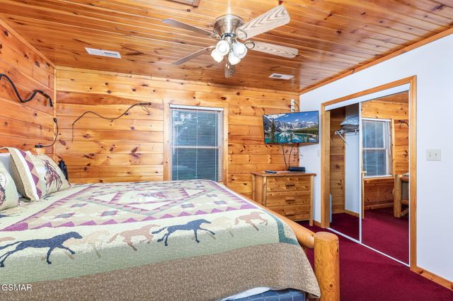 2039 Oakmont Drive, Sevierville, TN 37876