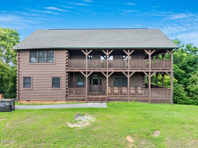 2039 Oakmont Drive, Sevierville, TN 37876