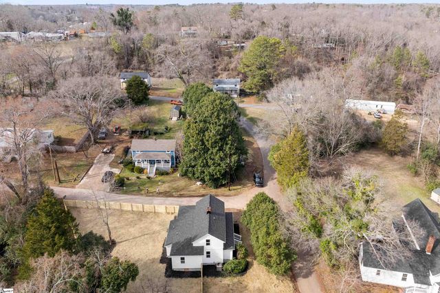 221 Calvert Street, Spartanburg, SC 29307