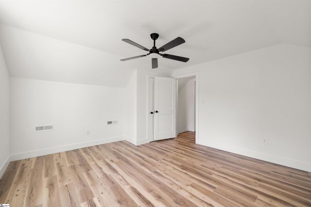 221 Calvert Street, Spartanburg, SC 29307