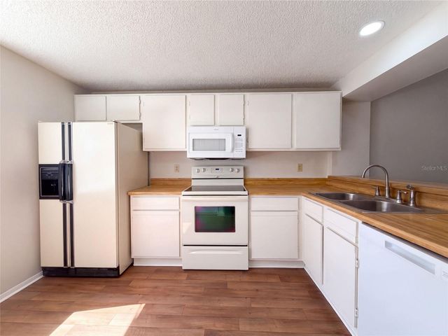 3803 60TH STREET W, Bradenton, FL 34209