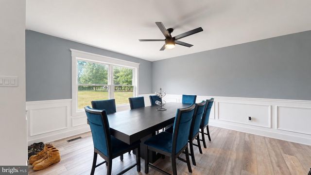811 DARMSTADT AVE, Egg Harbor City, NJ 08215