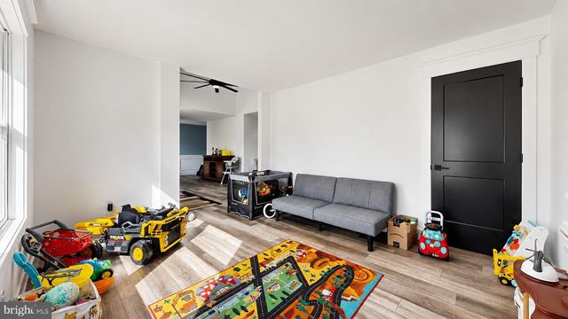 811 DARMSTADT AVE, Egg Harbor City, NJ 08215