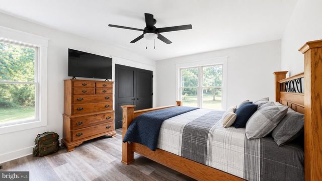 811 DARMSTADT AVE, Egg Harbor City, NJ 08215