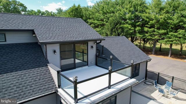 811 DARMSTADT AVE, Egg Harbor City, NJ 08215