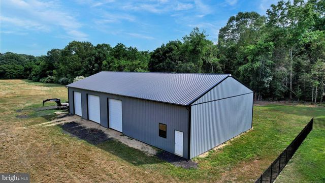 811 DARMSTADT AVE, Egg Harbor City, NJ 08215