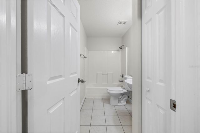 37228 GRASSY HILL LANE, Dade City, FL 33525