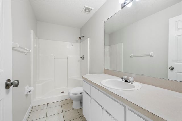 37228 GRASSY HILL LANE, Dade City, FL 33525