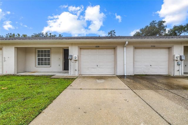 37228 GRASSY HILL LANE, Dade City, FL 33525