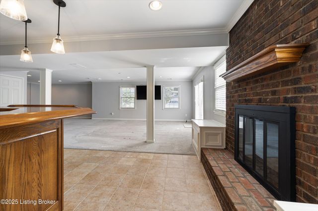 5509 Apache Rd, Louisville, KY 40207