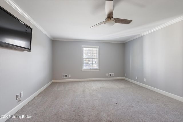 5509 Apache Rd, Louisville, KY 40207