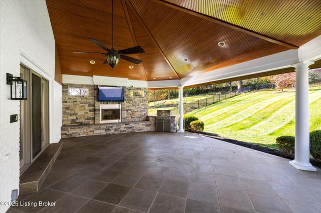 5509 Apache Rd, Louisville, KY 40207