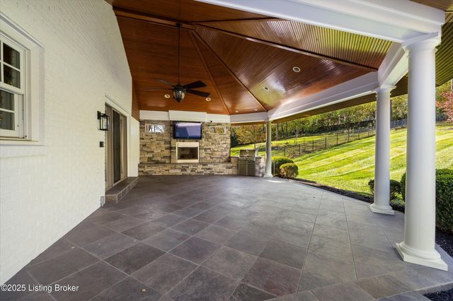 5509 Apache Rd, Louisville, KY 40207