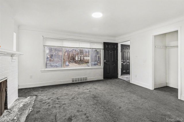 2241-2243 Clairmount Avenue, Detroit, MI 48206